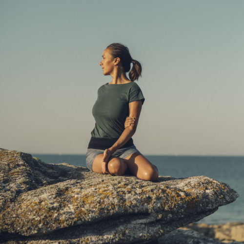 Bharadvajasana - Charlotte Lechevallier - photo Stéphane Lavoué