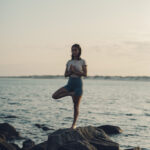 Vrikshasana - Charlotte Lechevallier - photo Stéphane Lavoué